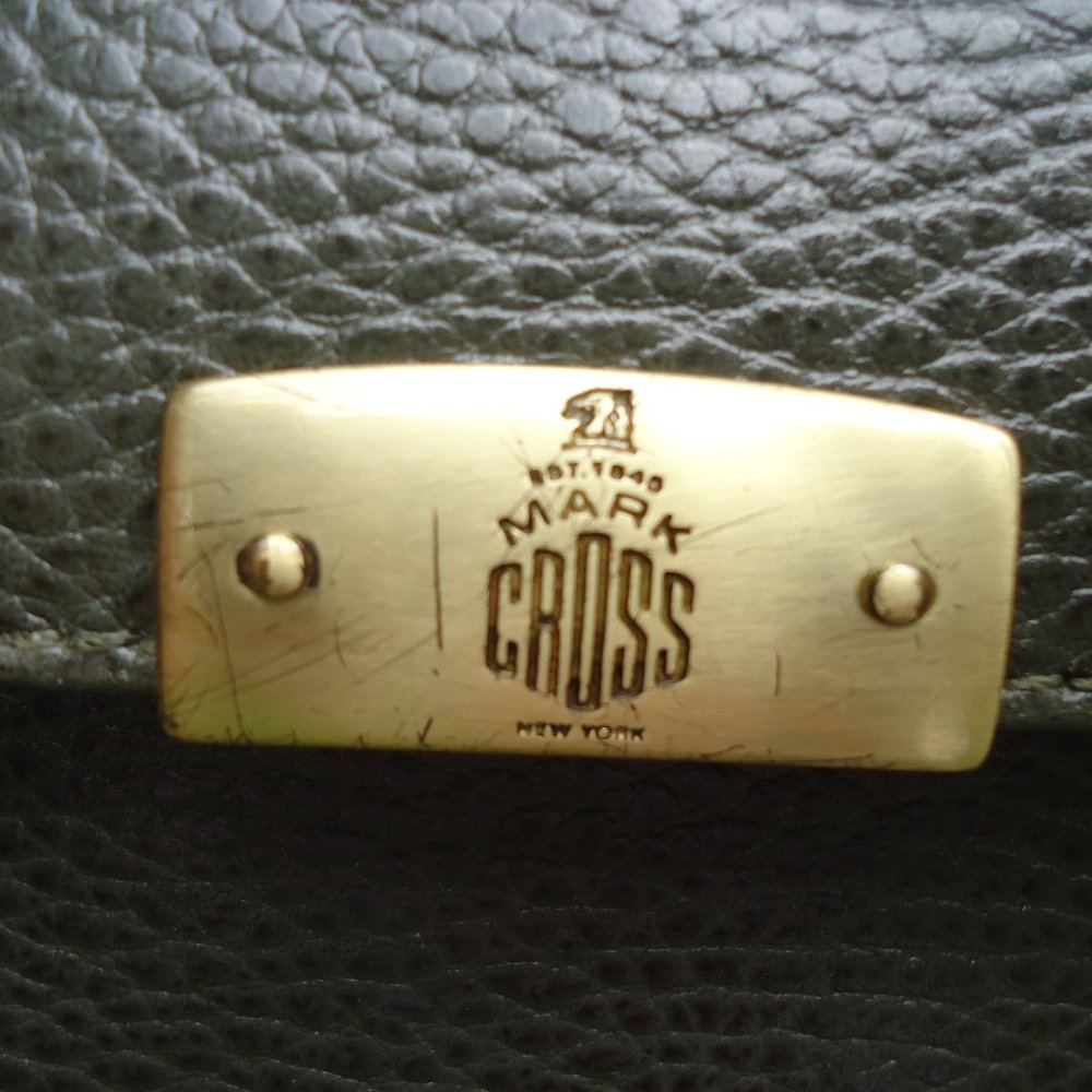 Vintage Mark Cross New York leather bag/purse. - Picture 16 of 16